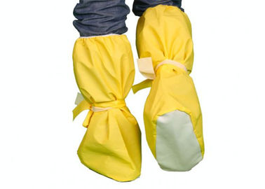 Las cubiertas no tejidas del zapato del hospital, chanclo disponible cubren el PVC punteado proveedor